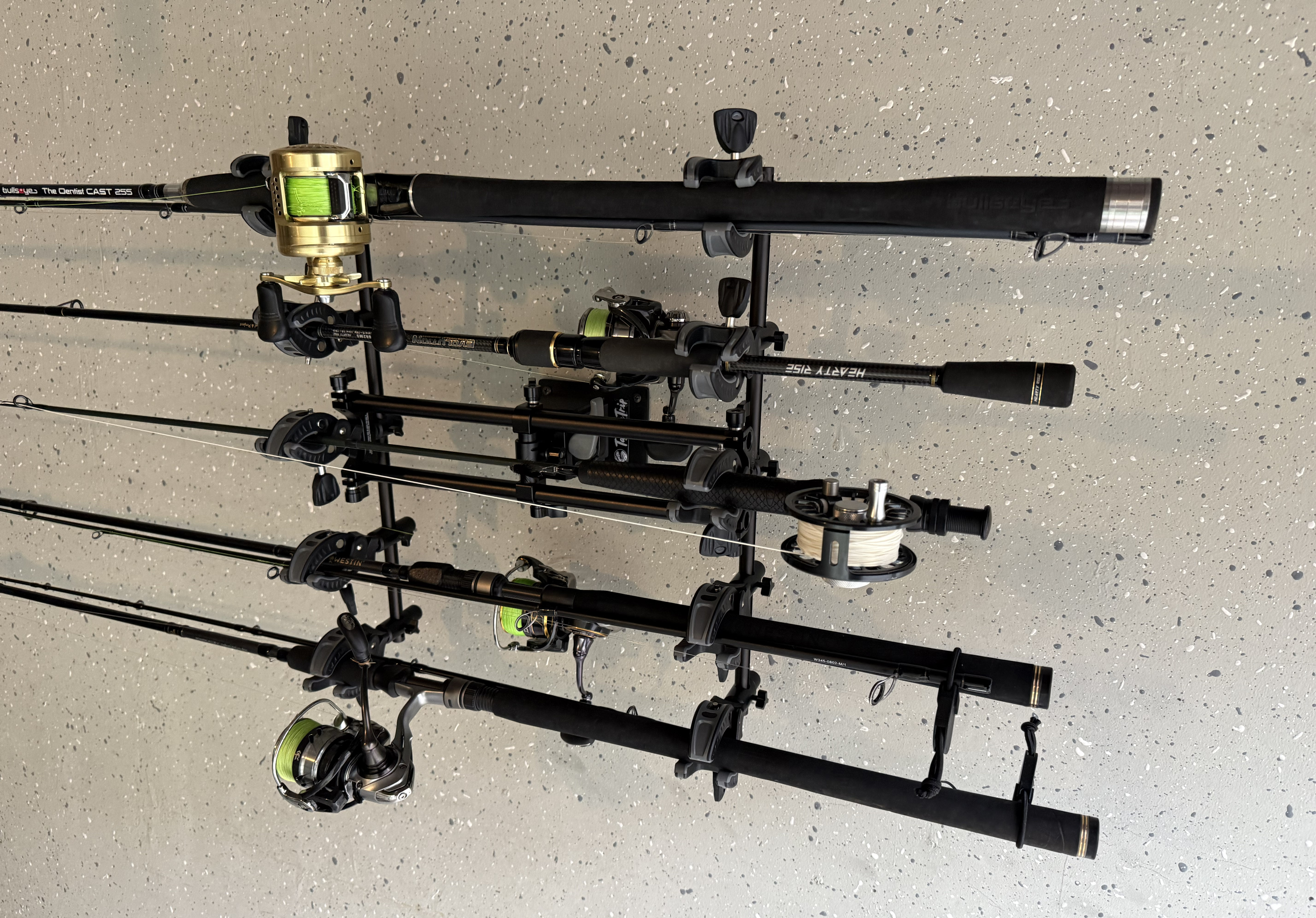 TackleTrip Angelrutenhalterung - Wall Mount (Wandhalterung)